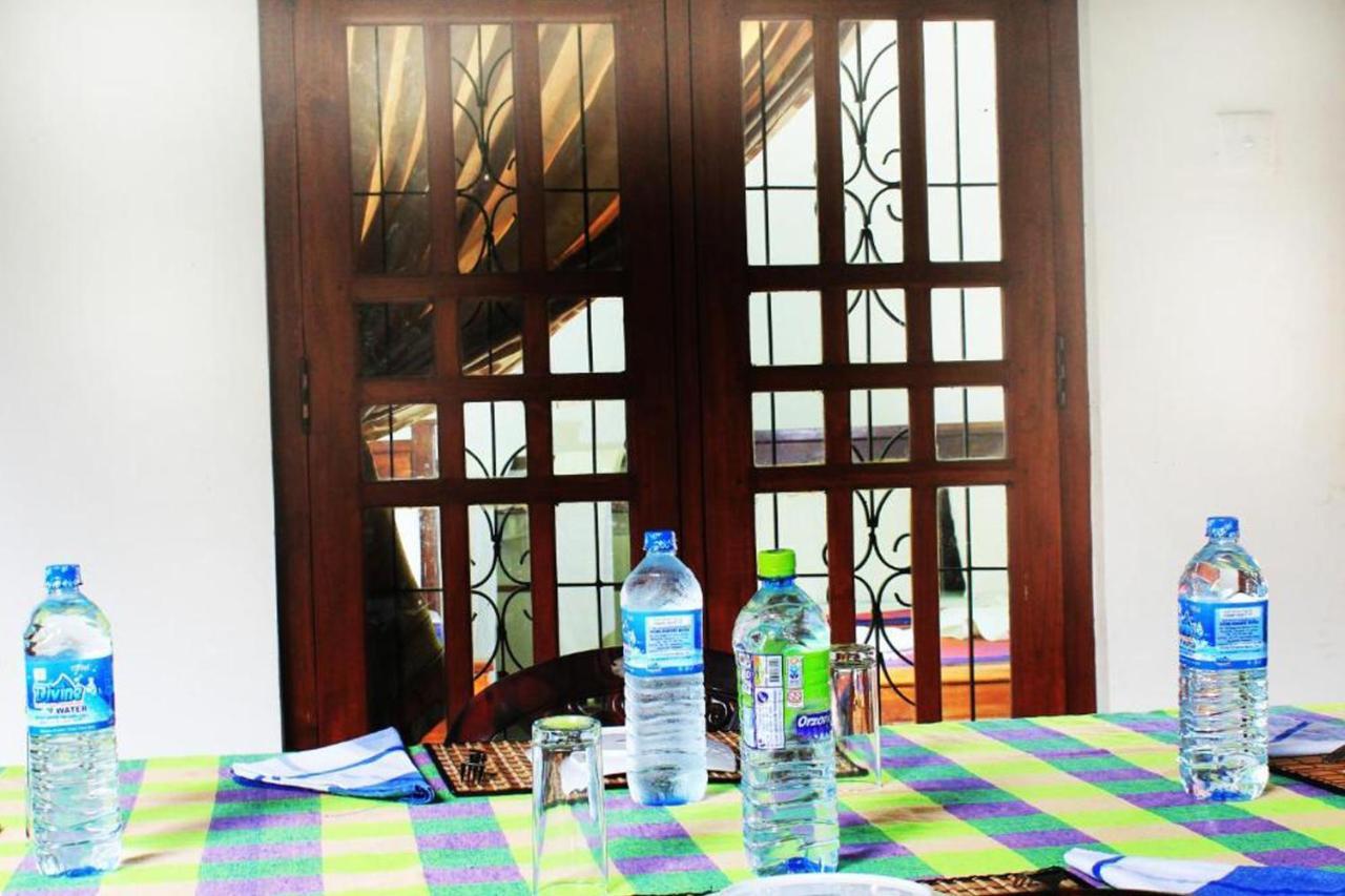 Keerthi Homestay シギリヤ エクステリア 写真